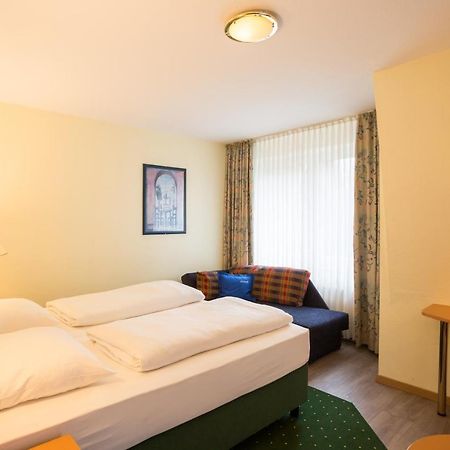Hotel Gremersdorf - Zum Gruenen Jaeger المظهر الخارجي الصورة