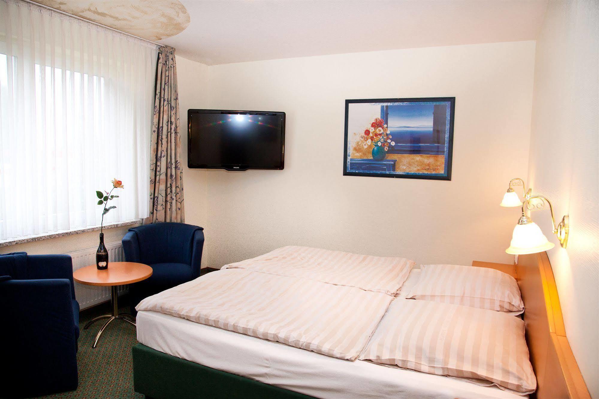 Hotel Gremersdorf - Zum Gruenen Jaeger المظهر الخارجي الصورة