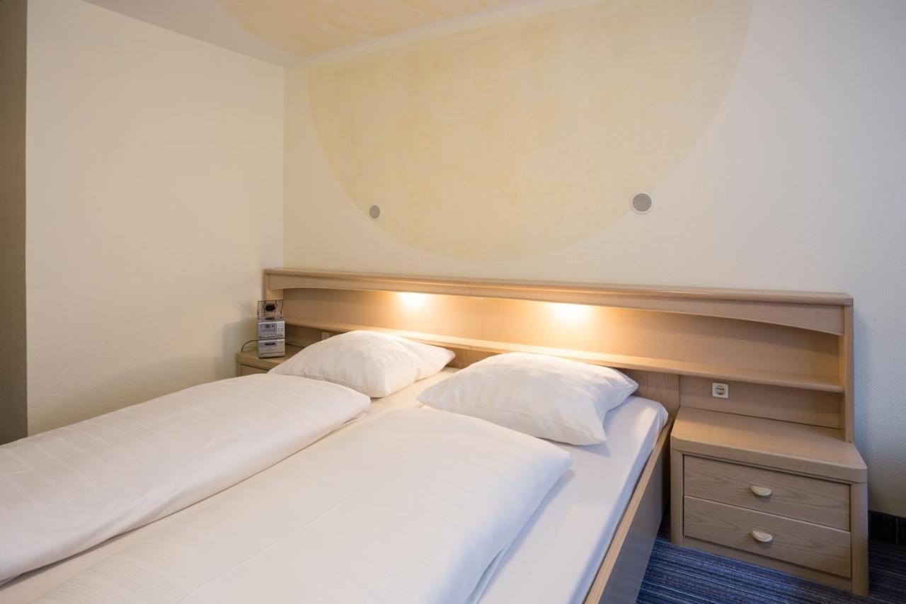 Hotel Gremersdorf - Zum Gruenen Jaeger المظهر الخارجي الصورة