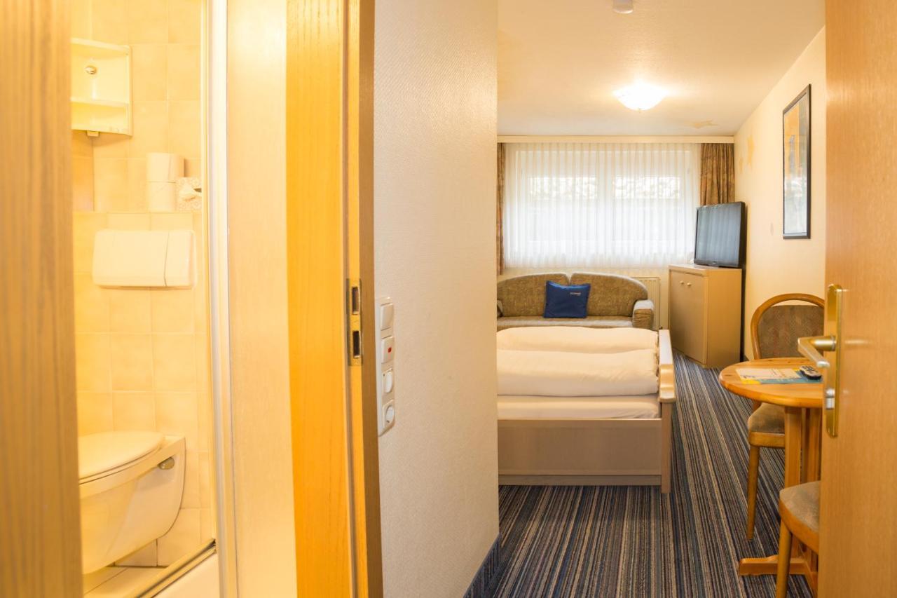 Hotel Gremersdorf - Zum Gruenen Jaeger المظهر الخارجي الصورة