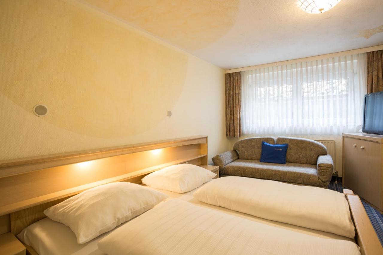 Hotel Gremersdorf - Zum Gruenen Jaeger المظهر الخارجي الصورة
